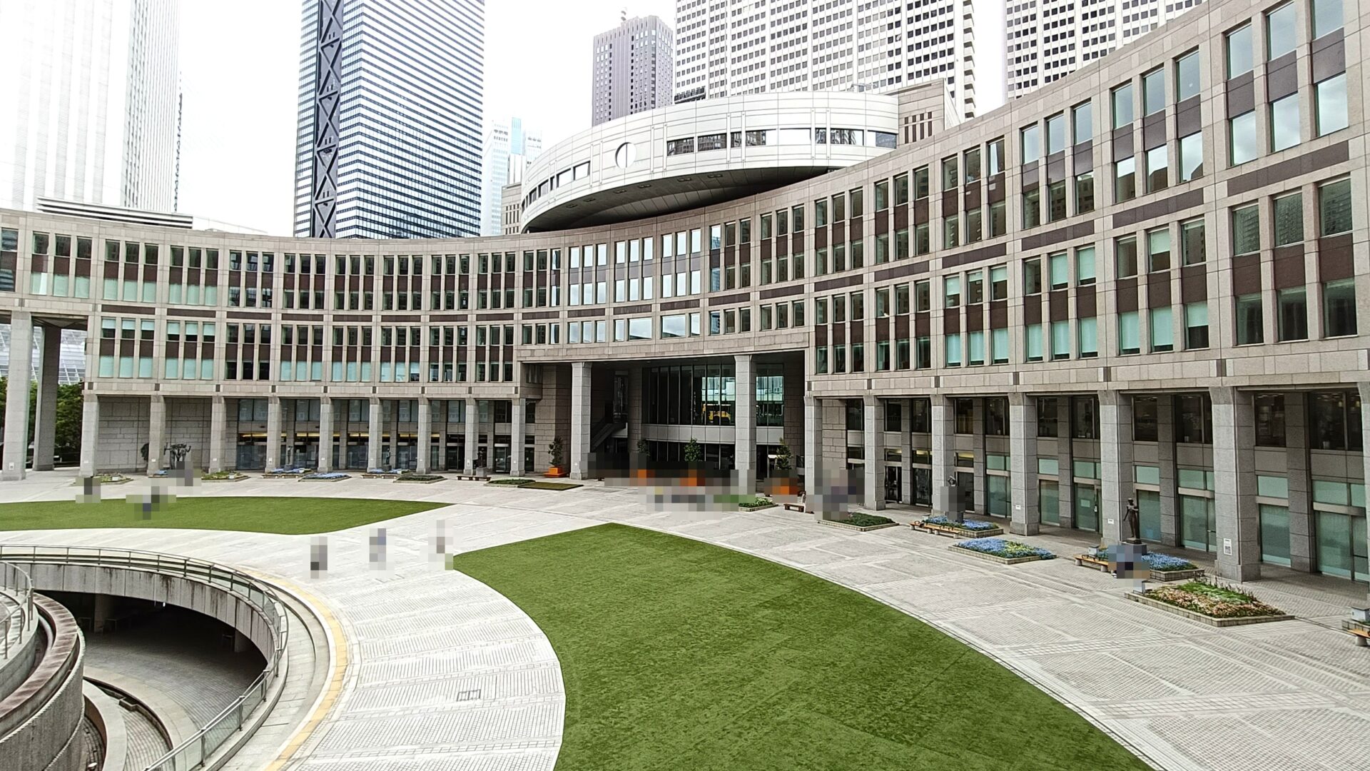 東京都庁 都民広場